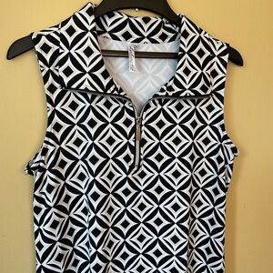 Lulu B Sleeveless Zip Neck Swing Dress with Geometric Pattern Size L